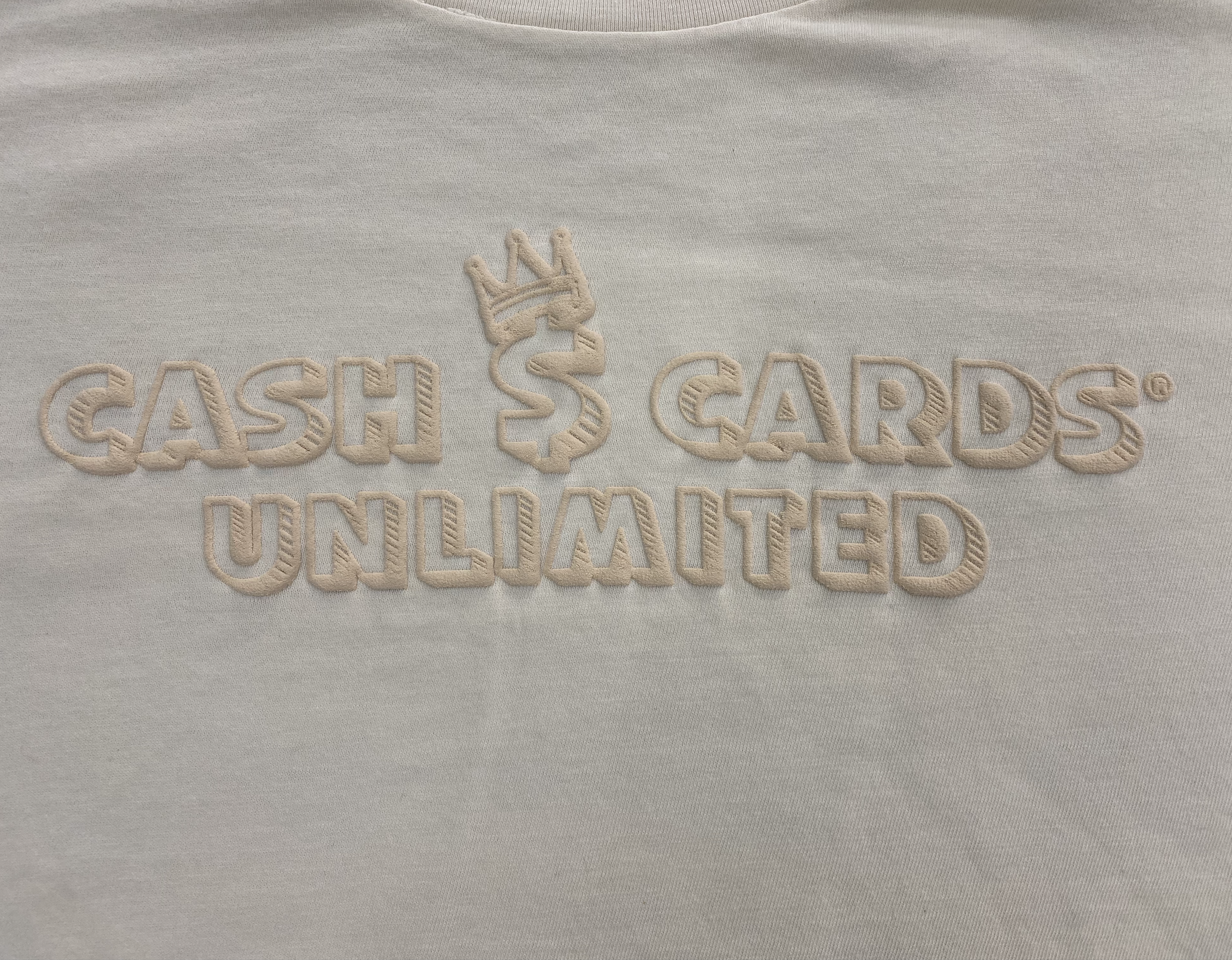 Cash Cards Unlimited Street Wear T-Shirt (Off-White/Medium)